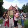 V Rudic�ch u kostela a na h�bitov�